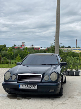 Mercedes-Benz E 250 W210, снимка 2