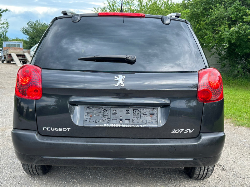 Peugeot 207 1.4* Navi* Panorama* , снимка 3 - Автомобили и джипове - 46030365