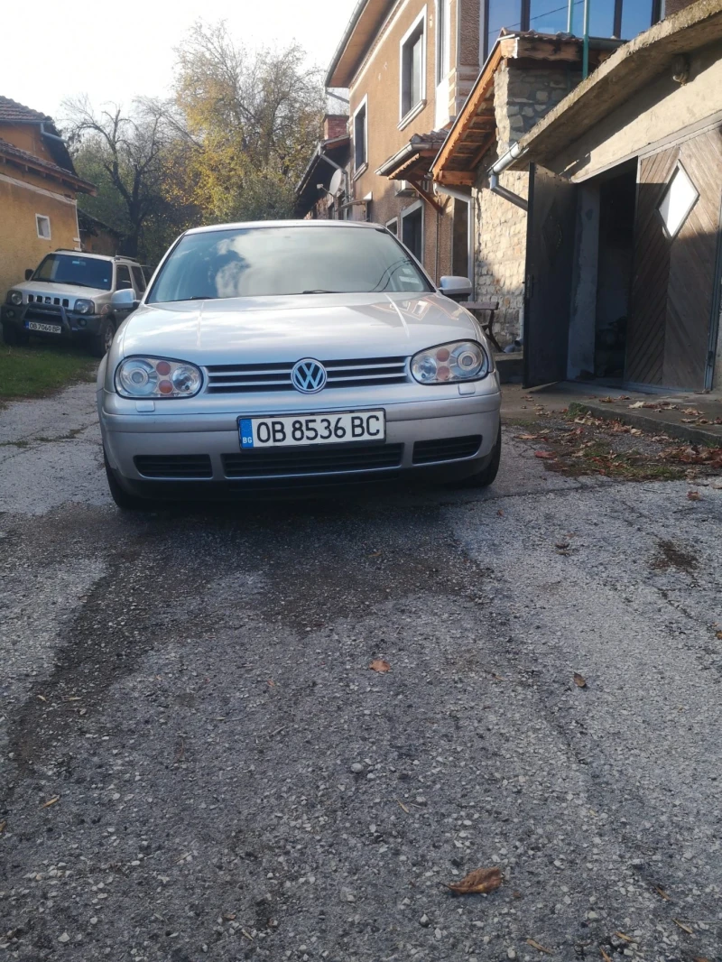 VW Golf Голф 4, снимка 1 - Автомобили и джипове - 48084879