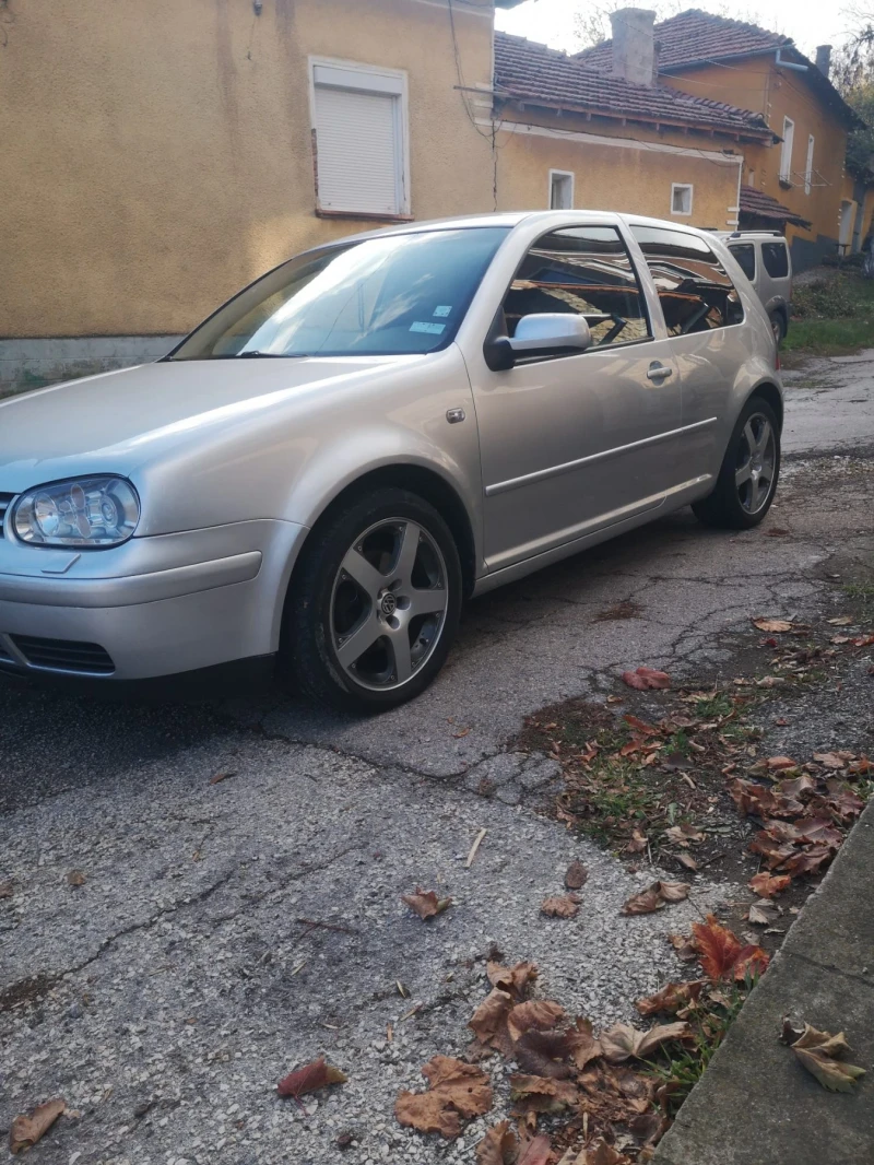 VW Golf Голф 4, снимка 3 - Автомобили и джипове - 48084879