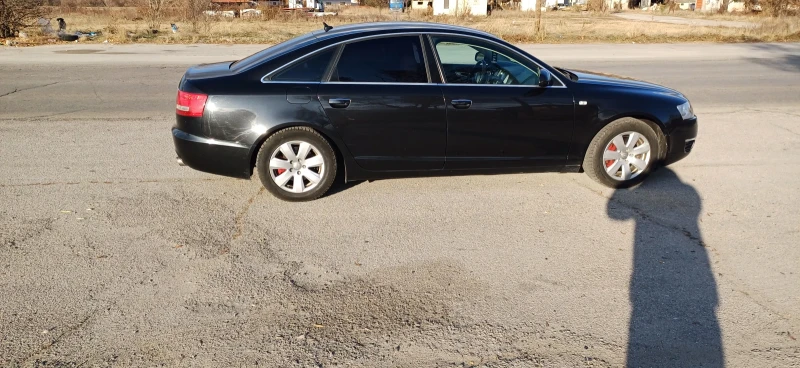 Audi A6 3.2fsi, снимка 6 - Автомобили и джипове - 48217078