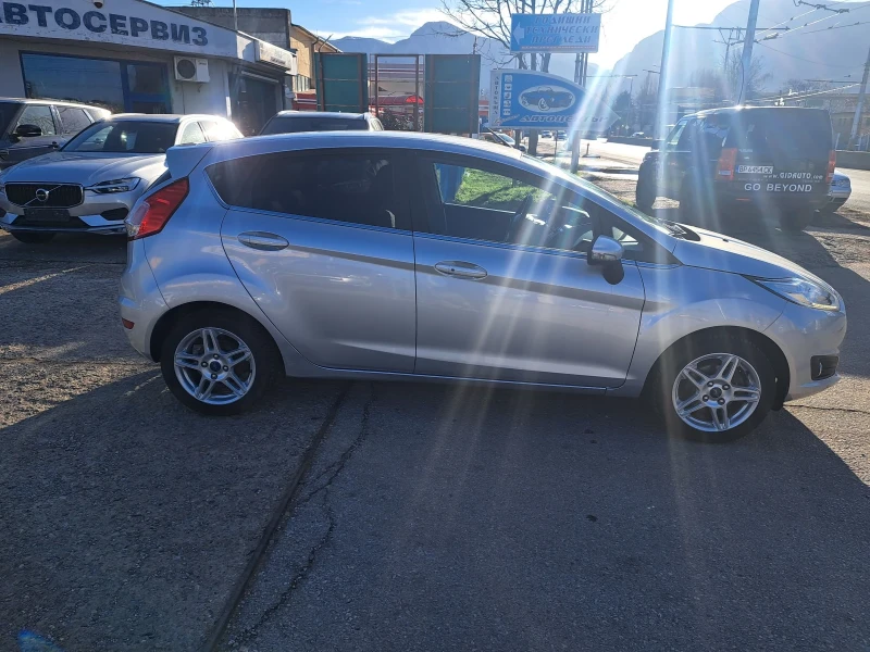 Ford Fiesta, снимка 7 - Автомобили и джипове - 48687338