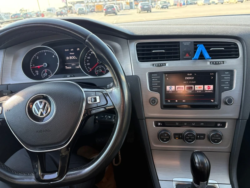 VW Golf, снимка 12 - Автомобили и джипове - 49253605