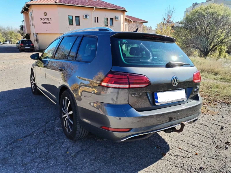 VW Golf Природен газ, снимка 2 - Автомобили и джипове - 52563157