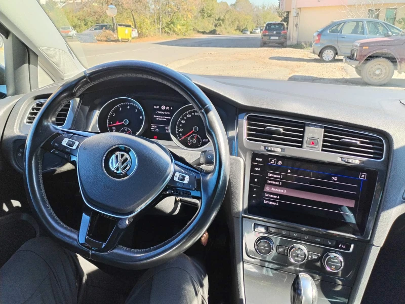 VW Golf Природен газ, снимка 9 - Автомобили и джипове - 52563157