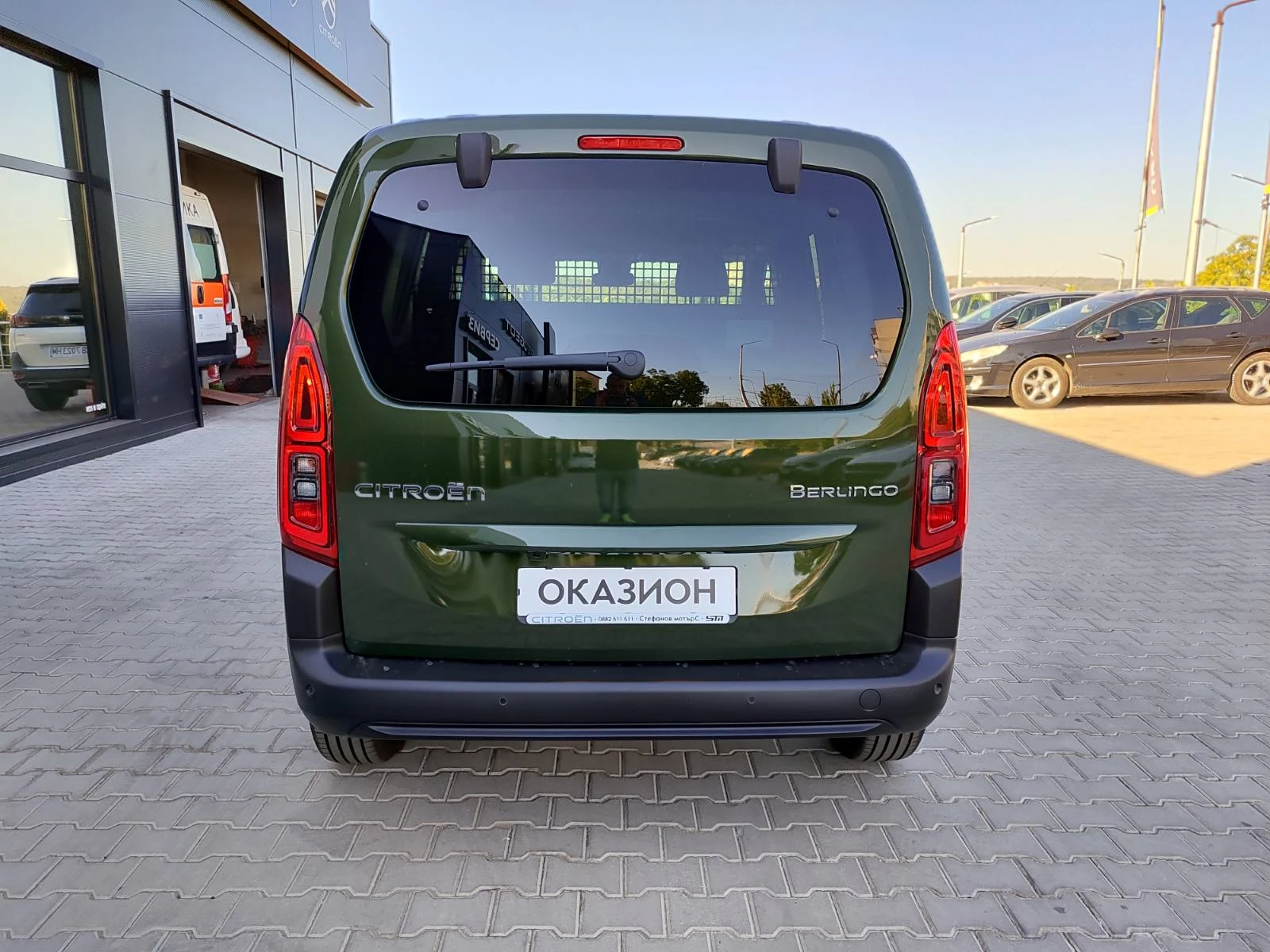 Citroen Berlingo BERLINGO MCA MPV M Feel 1.5 BlueHDI 130 EAT8 S - изображение 7