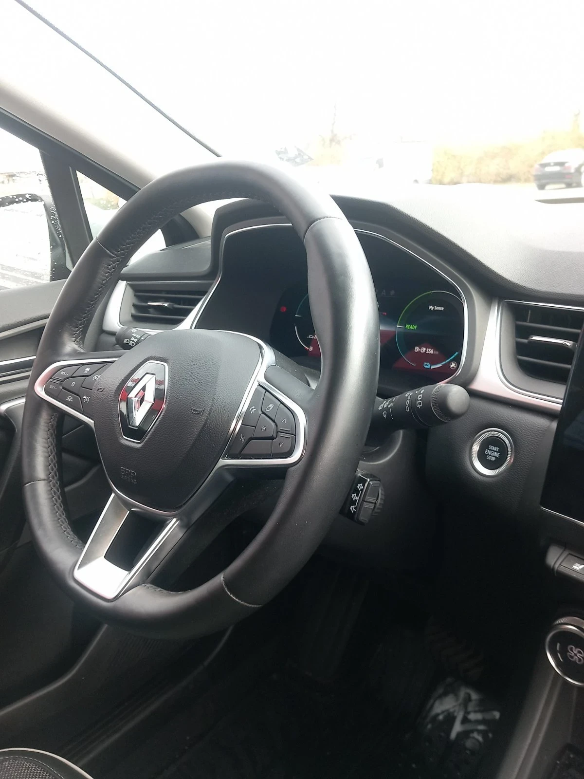Renault Captur Hybrid 1.6 158 �.�. ������ 39000 �� | Mobile.bg � ����������� 10