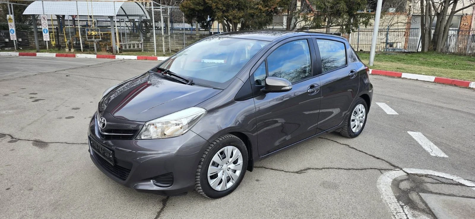 Toyota Yaris ������-���������-������-4 ��������� -6 ��������- | Mobile.bg � ����������� 1