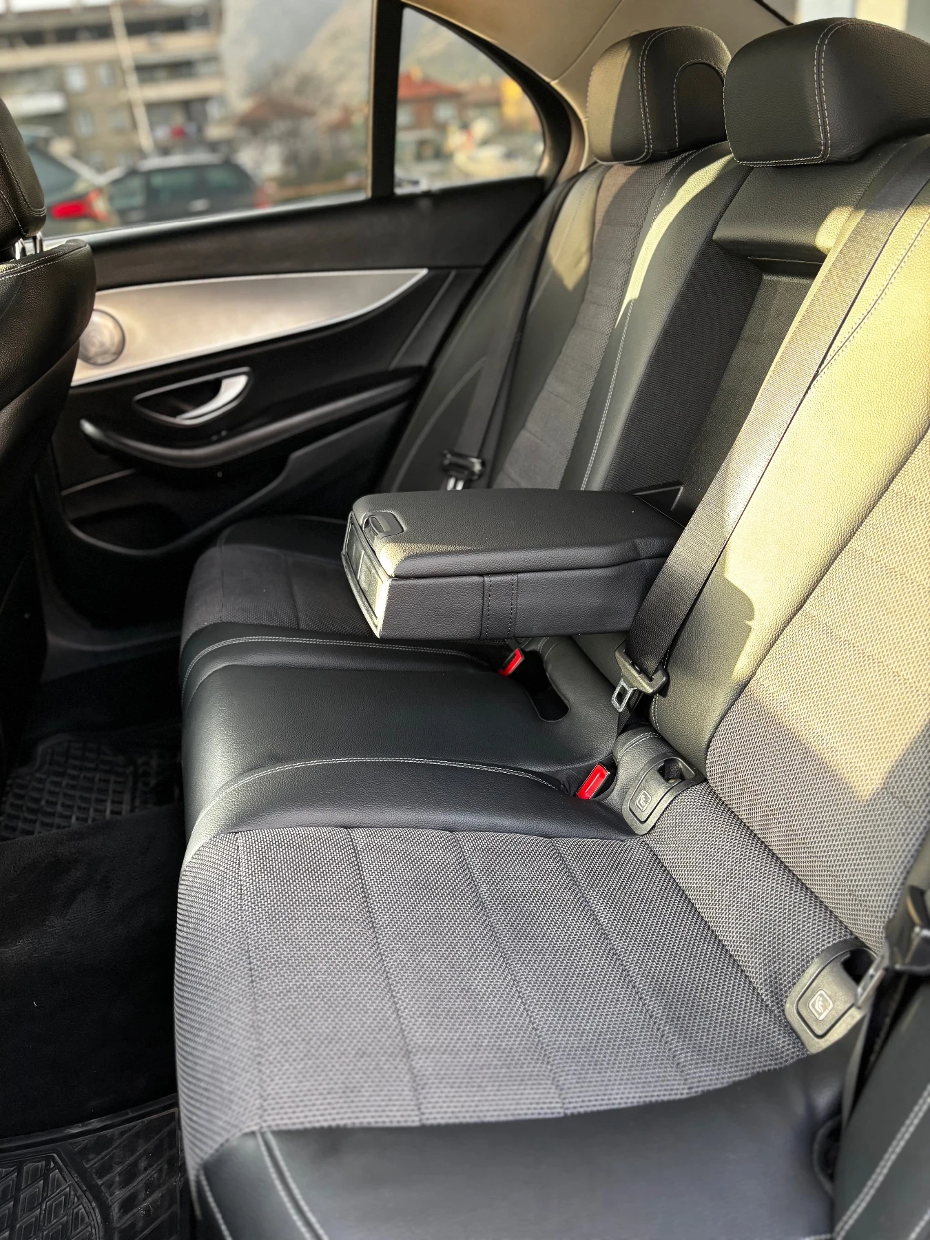 Mercedes-Benz E 220 | Mobile.bg � ����������� 11
