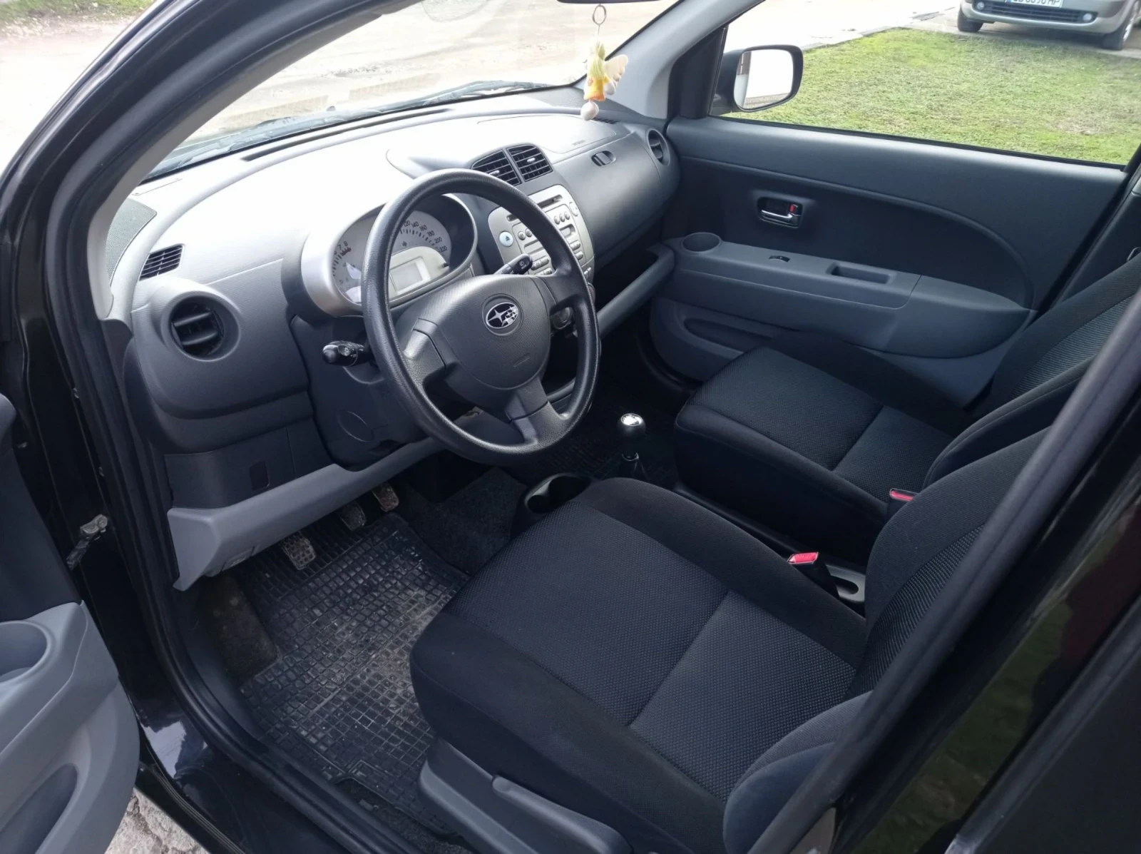 Subaru Justy 68х.км, 1.0i, снимка 7 - Автомобили и джипове - 53747537