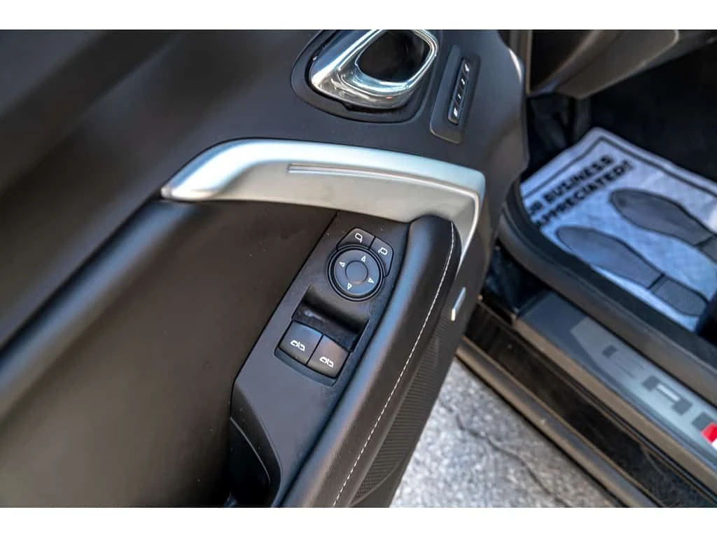 Chevrolet Camaro 2SS 6.2L LT1 V8 * Фиксирана цена до България * , снимка 7 - Автомобили и джипове - 53801710