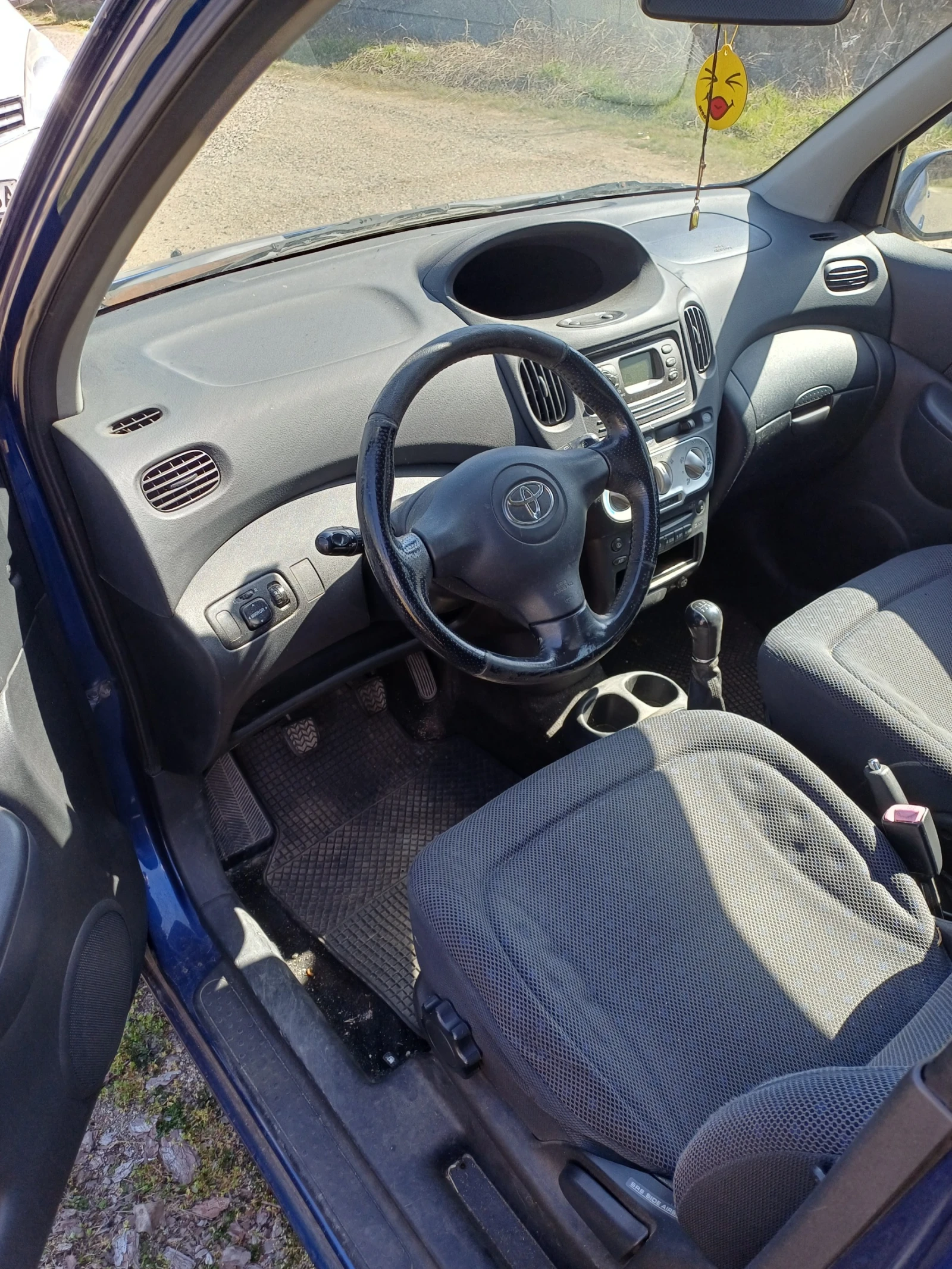 Toyota Yaris verso, снимка 6 - Автомобили и джипове - 53944362