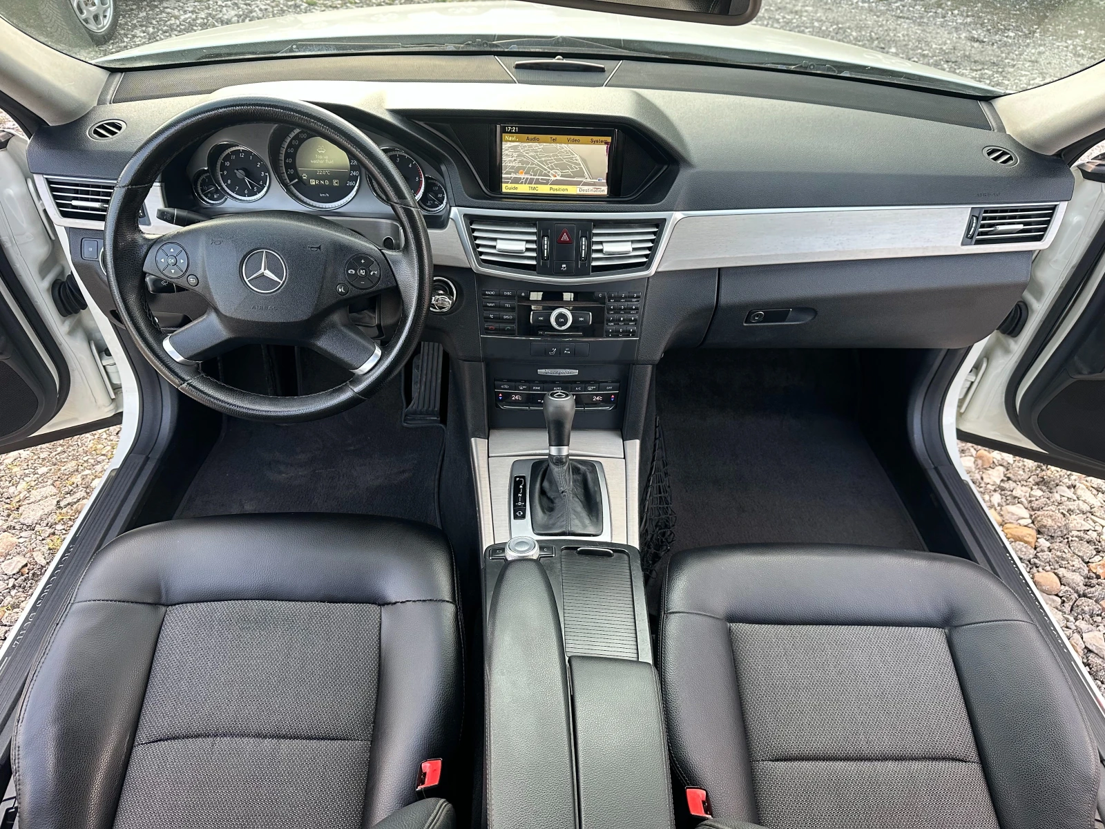 Mercedes-Benz E 250 2.5TDI 204kc AVANGARDE, снимка 10 - Автомобили и джипове - 54235479