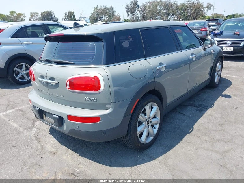 Mini Clubman 1.5l Cooper, снимка 4 - Автомобили и джипове - 54307640