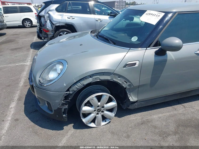 Mini Clubman 1.5l Cooper, снимка 6 - Автомобили и джипове - 54307640