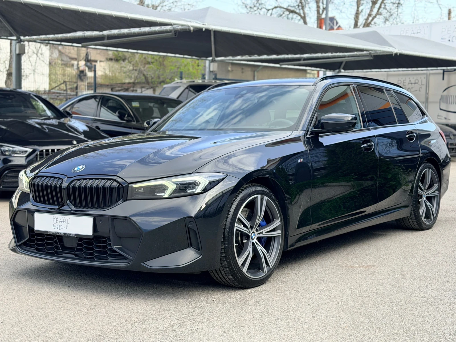 BMW 320 d Touring Facelift M-Sport Pro ACC HUD Keyless H/K