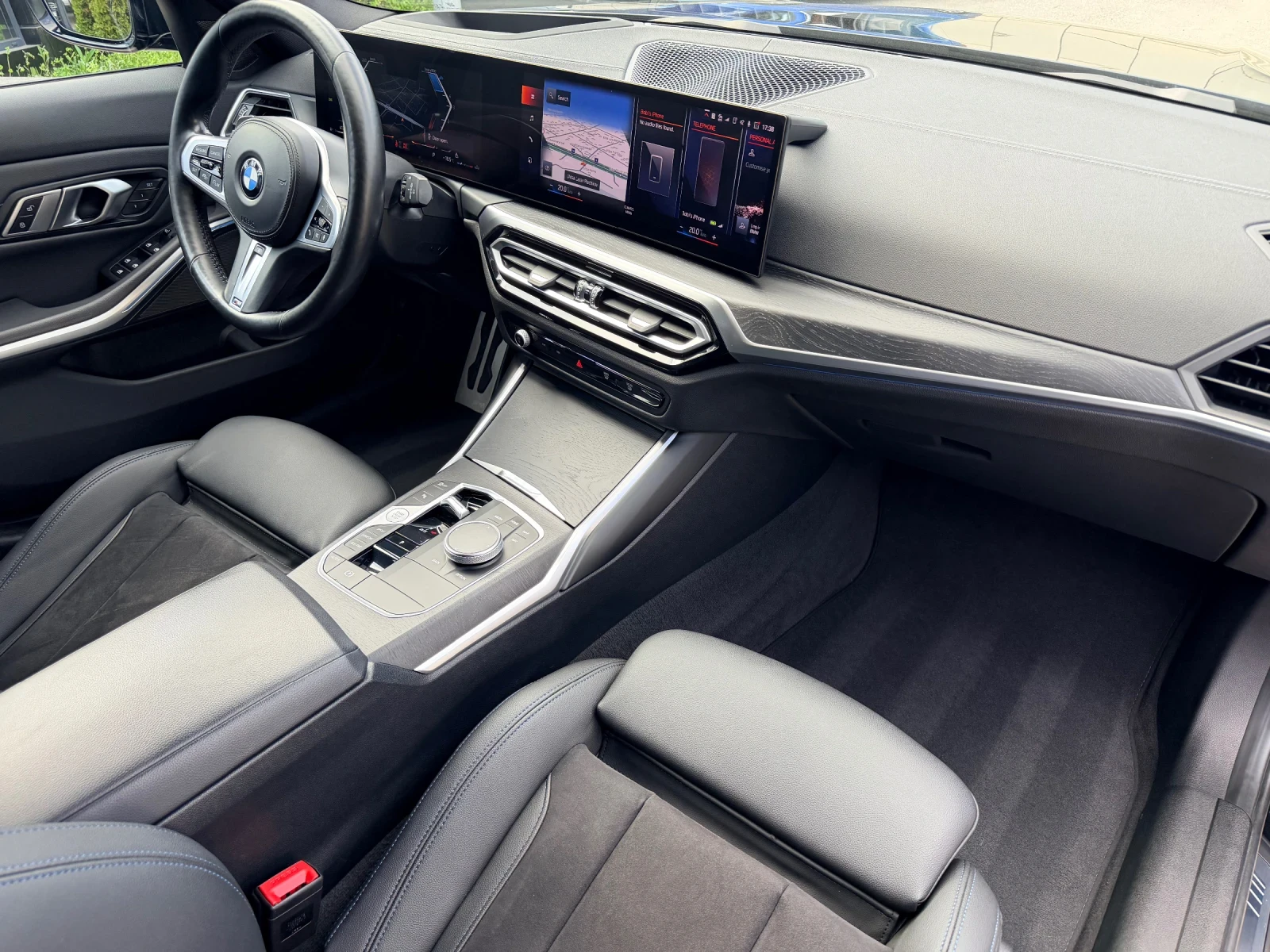 BMW 320 d Touring Facelift M-Sport Pro ACC HUD Keyless H/K, снимка 10 - Автомобили и джипове - 54589499