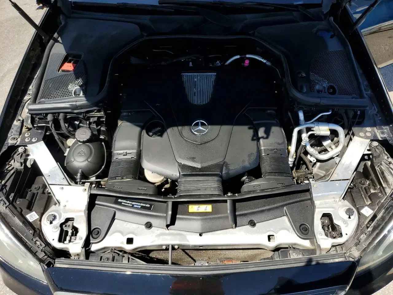 Mercedes-Benz E 450 4MATIC, снимка 11 - Автомобили и джипове - 54698212