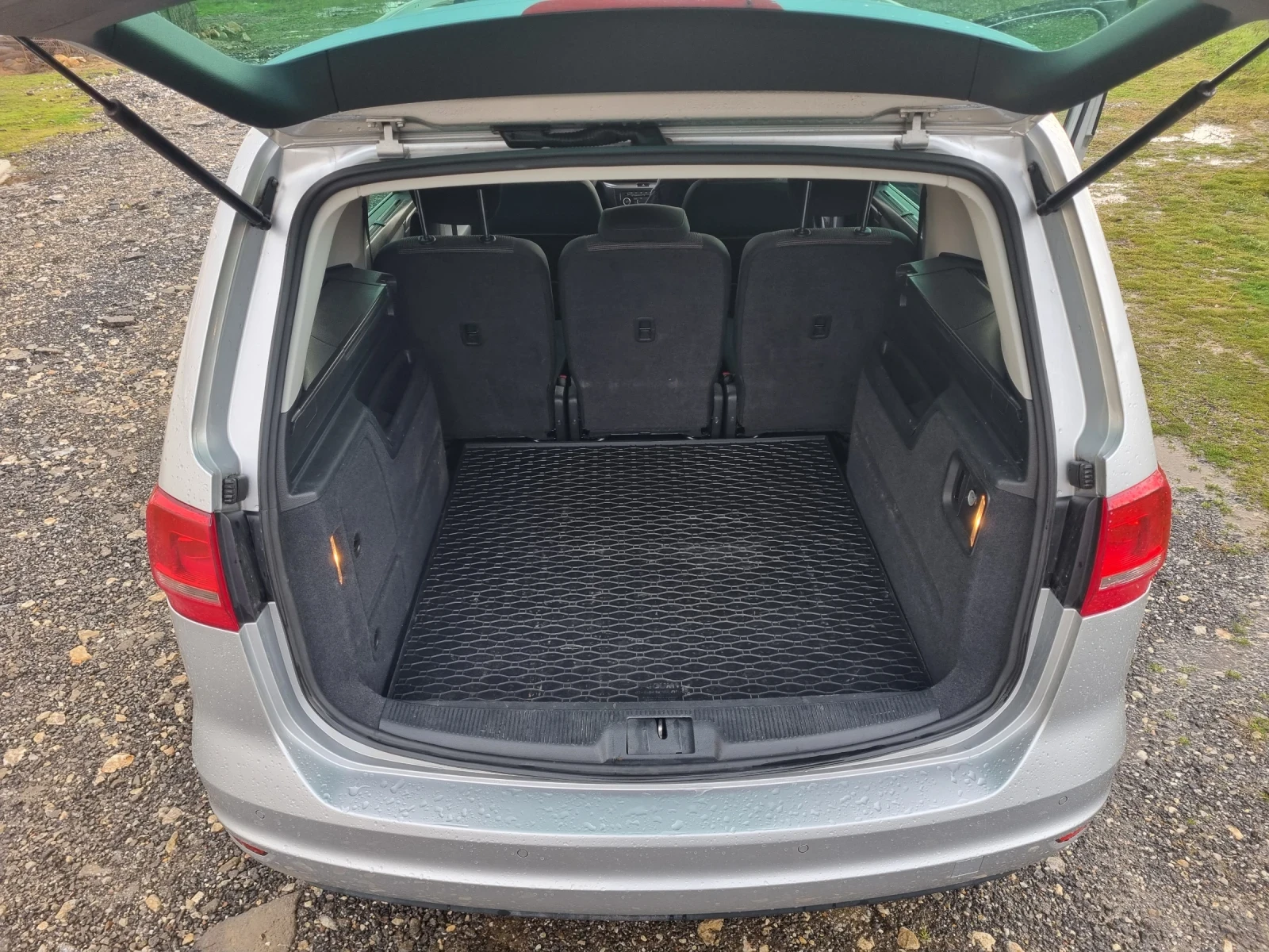VW Sharan 2.0TDI, снимка 12 - Автомобили и джипове - 55090280