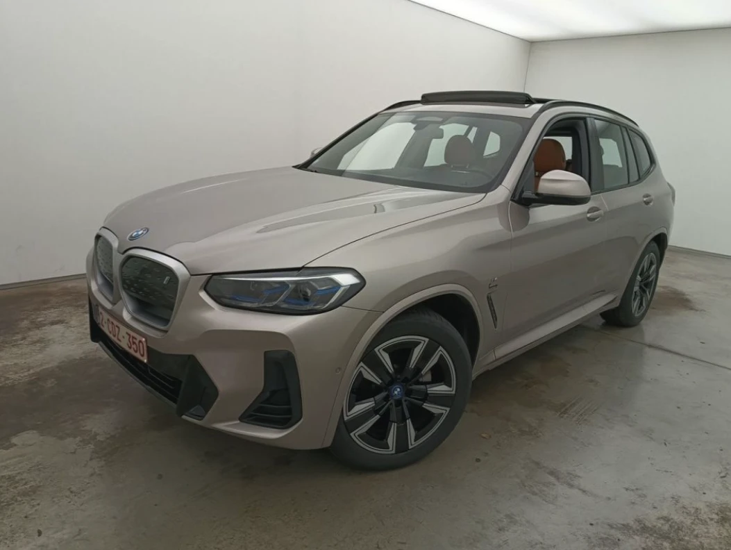 BMW iX3 74 kWh 97% SOH, снимка 2 - Автомобили и джипове - 55444165
