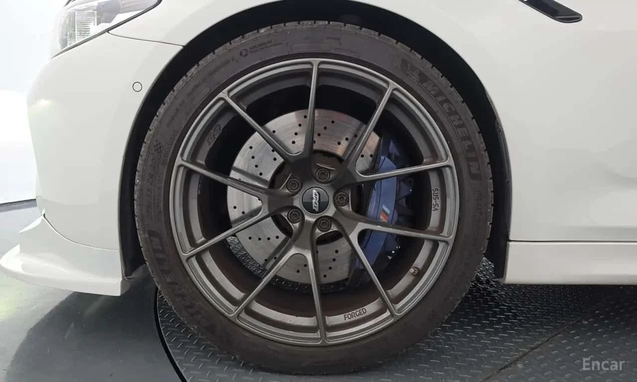 BMW M5 * ДИСТРОНИК * 360 * ОБДУХВАНЕ * ЦЕНА ДО БГ, снимка 5 - Автомобили и джипове - 55597343