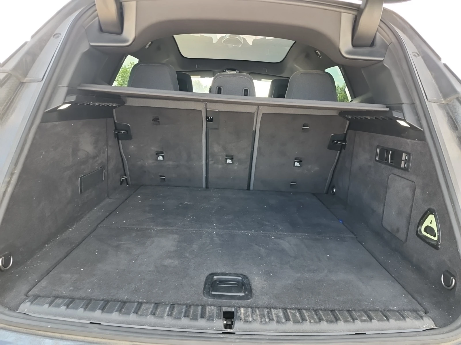 BMW iX M-pack* REAR STEERING* ПОДГРЕВ* HARMAN* SKYLOUNGE, снимка 14 - Автомобили и джипове - 55741808