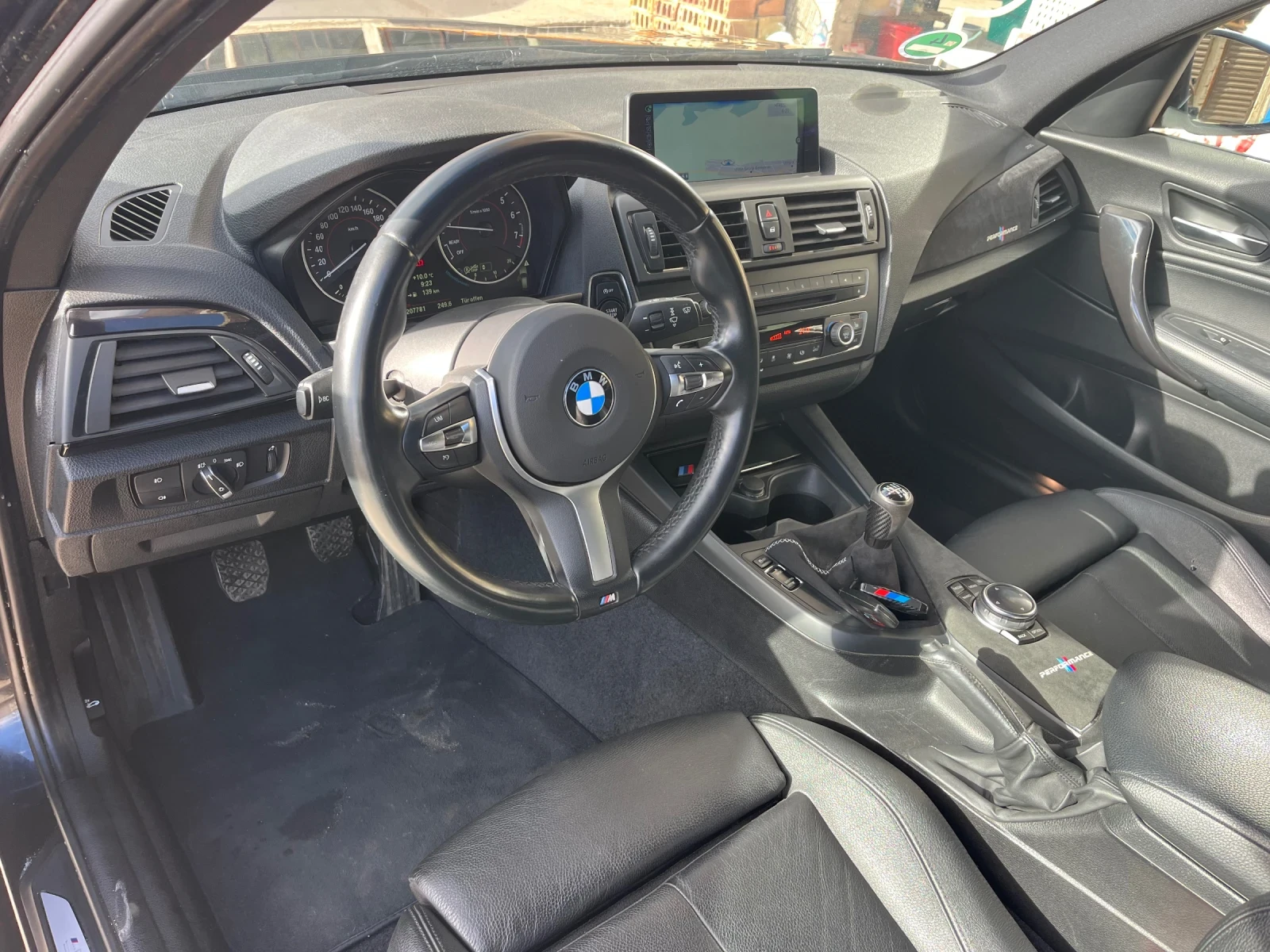 BMW 118 F-20 M-Performance , снимка 13 - Автомобили и джипове - 56707252