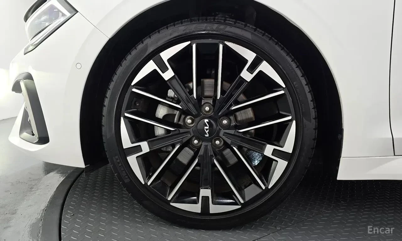Kia K5, снимка 5 - Автомобили и джипове - 56736787
