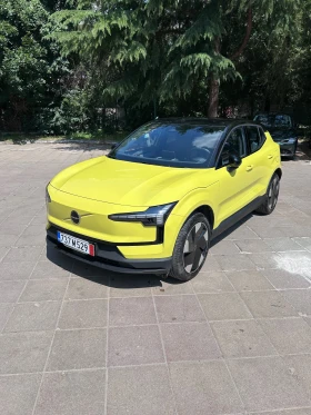 Volvo EX30 Single Motor Extended Range, снимка 2