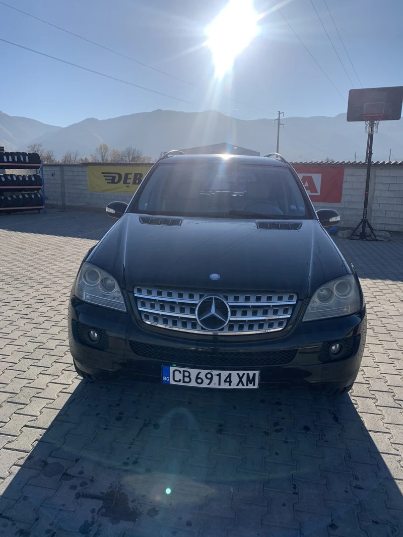 Mercedes-Benz ML 300, снимка 12 - Автомобили и джипове - 47930158