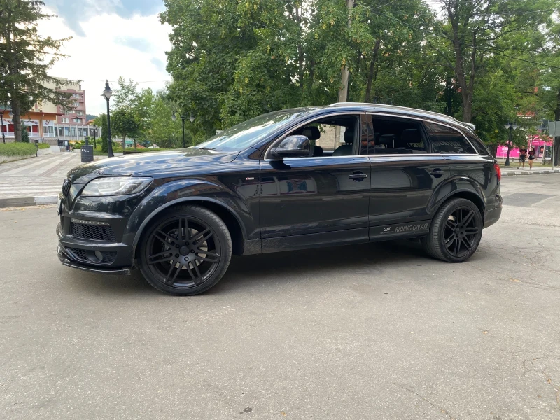 Audi Q7, снимка 3 - Автомобили и джипове - 51312787