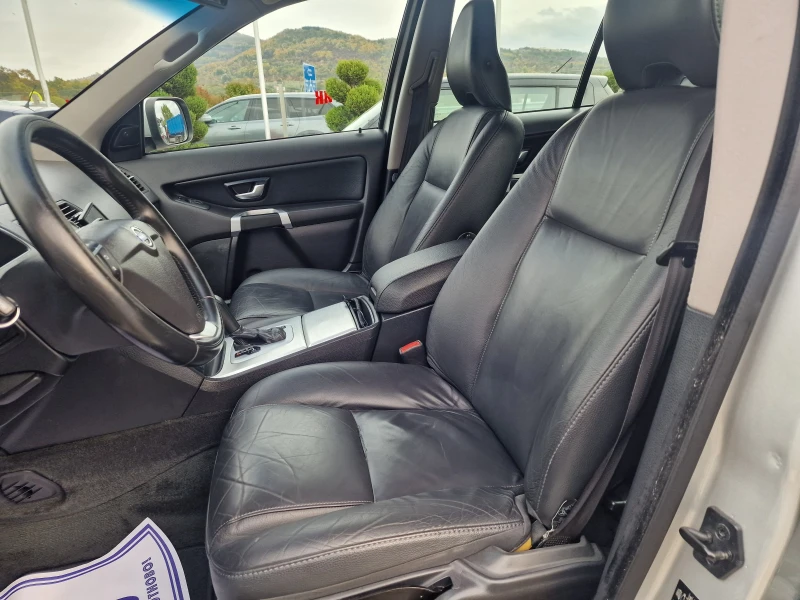 Volvo Xc90 2, 4 D АВТОМАТИК !! , снимка 14 - Автомобили и джипове - 52133238