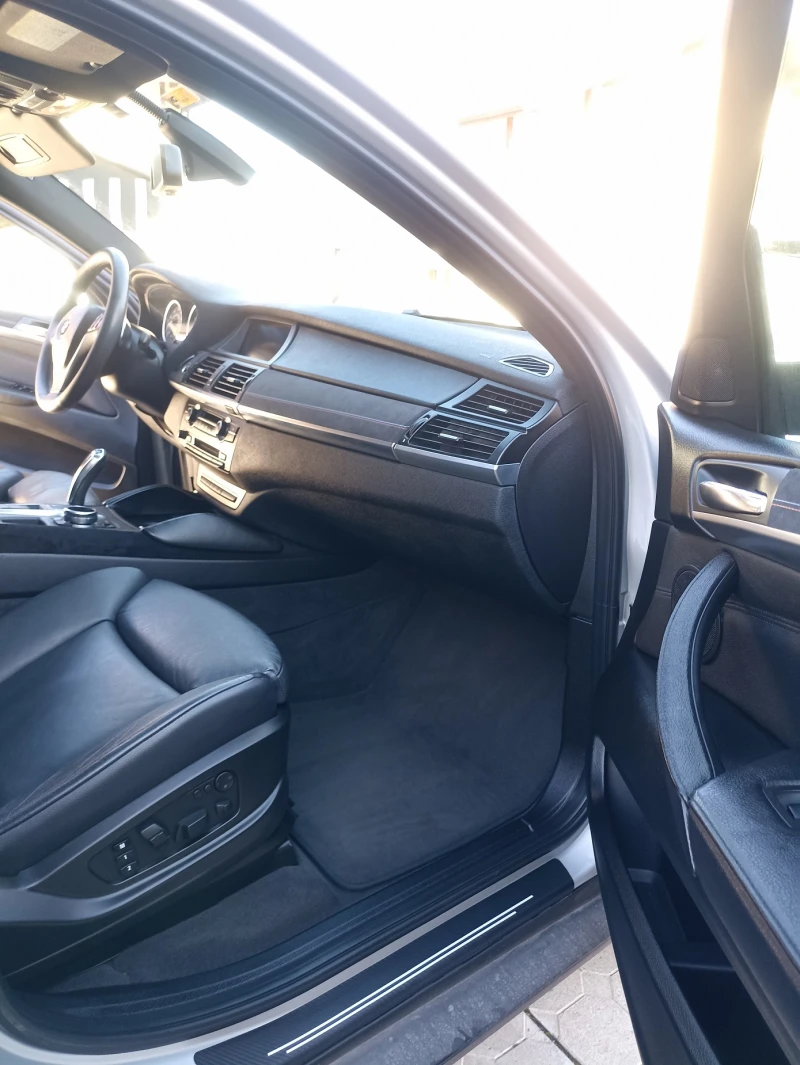 BMW X6 35i Xdrive Facelift, снимка 4 - Автомобили и джипове - 52239605