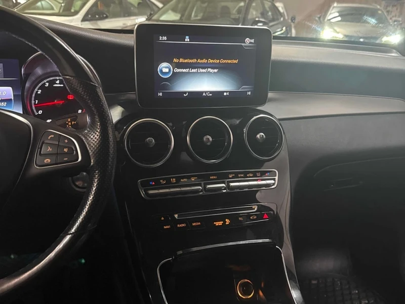 Mercedes-Benz GLC * 300 * CARFAX * БЕЗ ПЪРВОНАЧАЛНА ВНОСКА, снимка 9 - Автомобили и джипове - 53219810