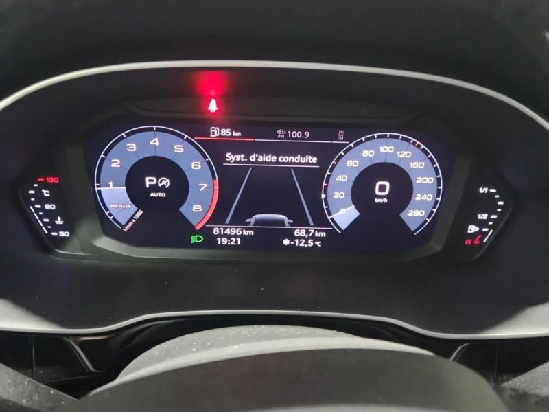 Audi Q3 * Progressiv * CARFAX * ФИНАНСИРАНЕ, снимка 9 - Автомобили и джипове - 53251389