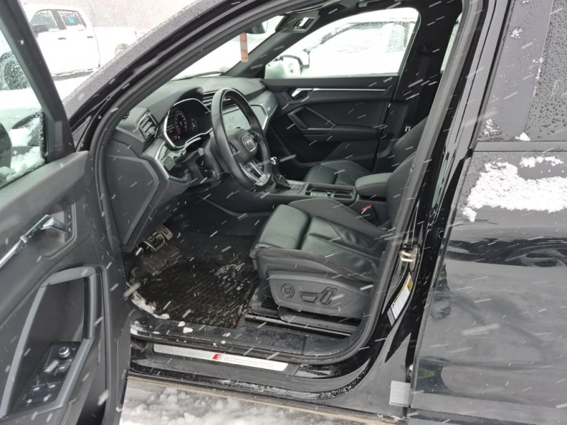 Audi Q3 * TECHNIK * CARFAX * ЦЕНА ДО БГ, снимка 5 - Автомобили и джипове - 53332733