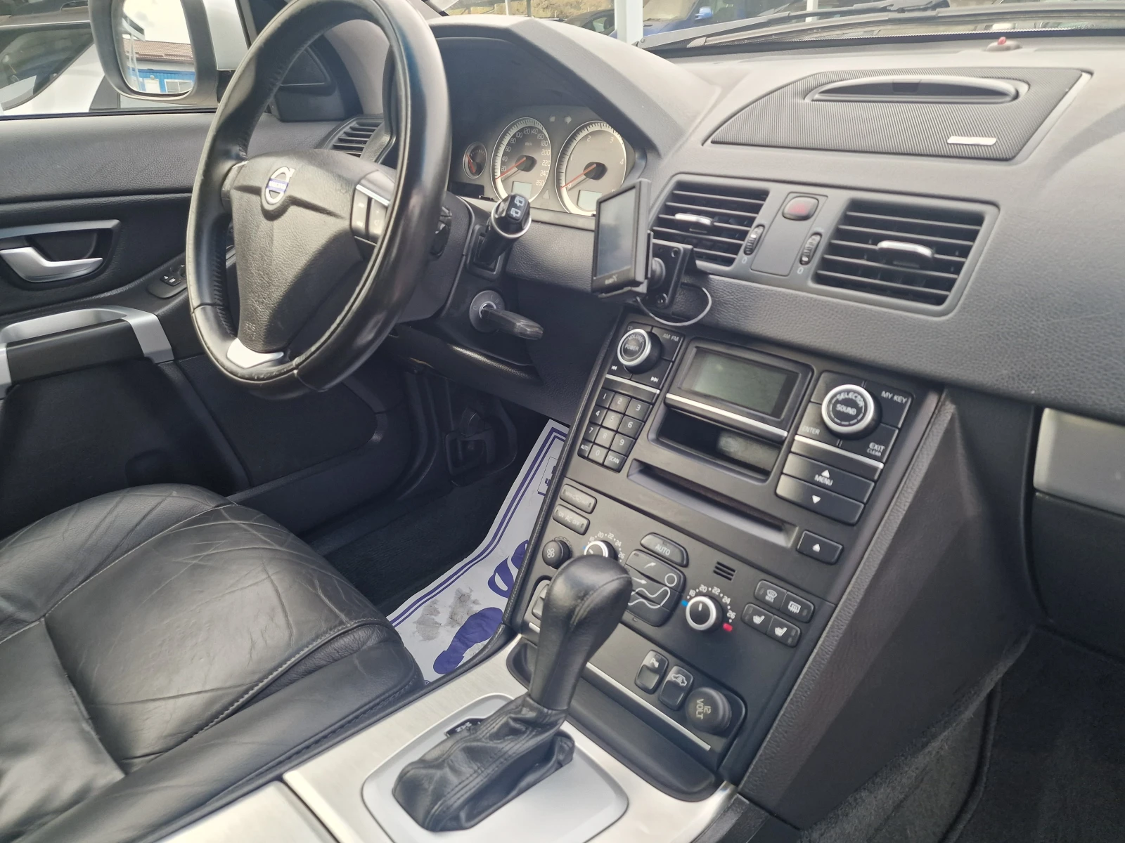 Volvo Xc90 2, 4 D АВТОМАТИК !!  - изображение 10
