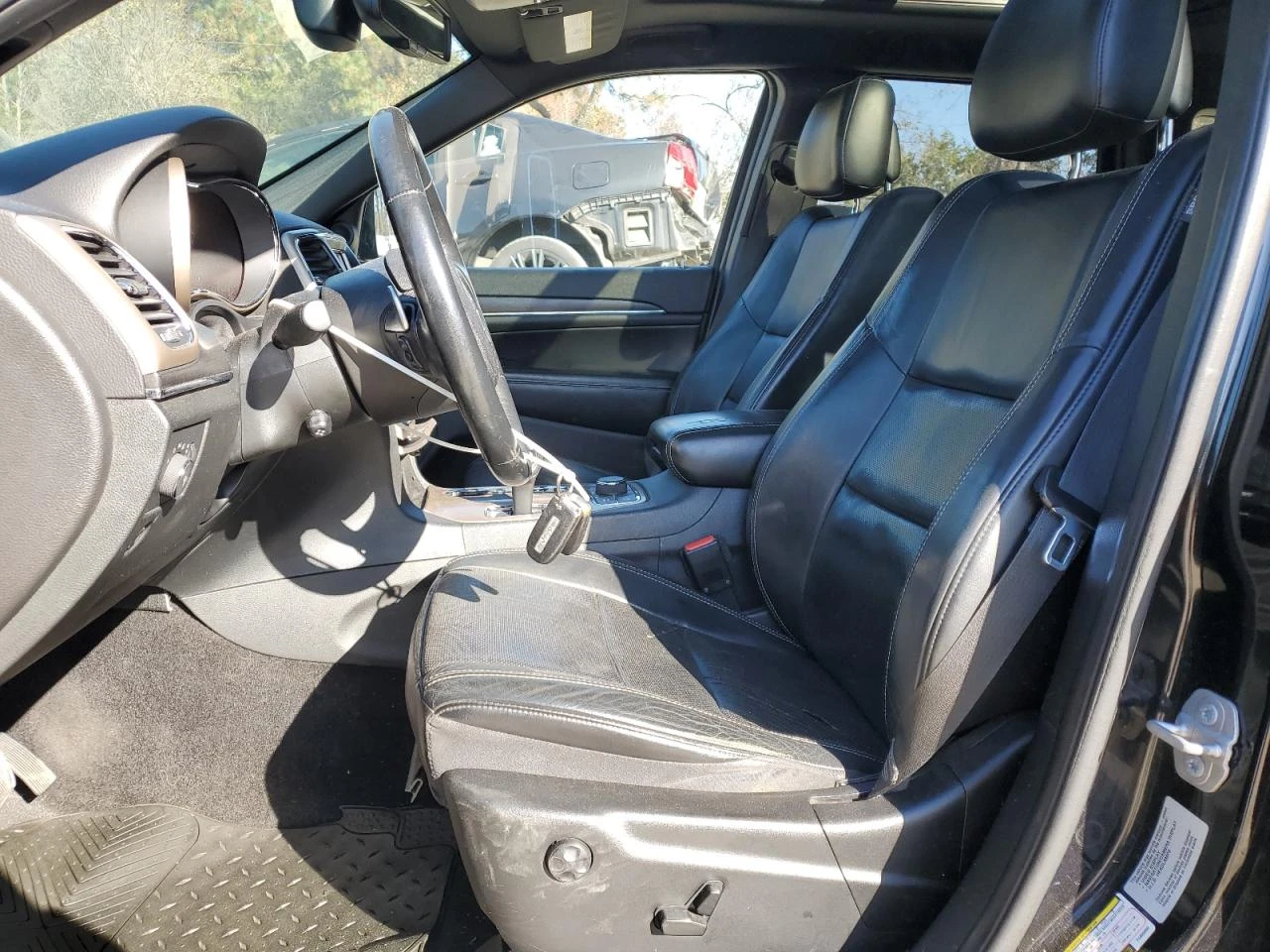 Jeep Grand cherokee LIMITED/4X4/ПАНОРАМА/ПЪЛНА СЕРВИЗНА ИСТОРИЯ - изображение 7