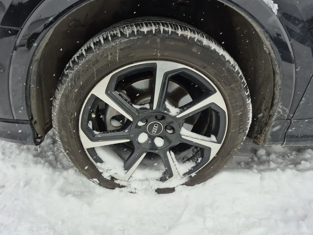 Audi Q3 * TECHNIK * CARFAX * ���� �� �� | Mobile.bg � ����������� 12