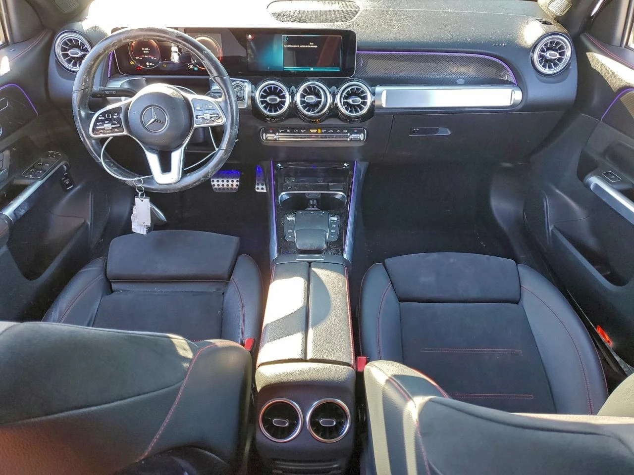 Mercedes-Benz GLB 250* АМГ ПАКЕТ* ДИСТРОНИК* 360* АЛКАНТАРА*  - изображение 8