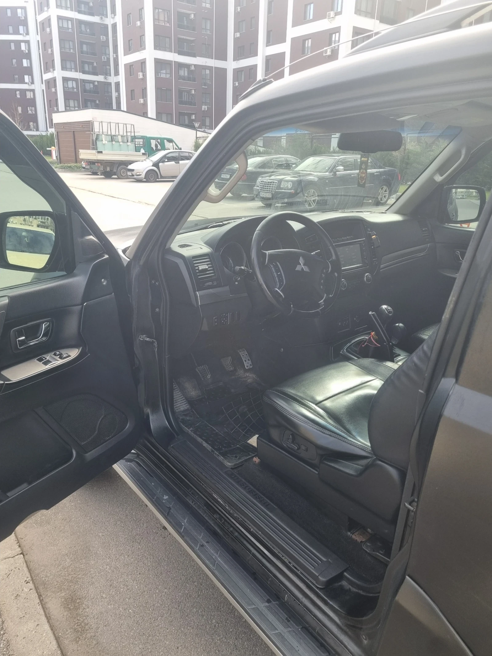 Mitsubishi Pajero 3.2 dizel - изображение 6