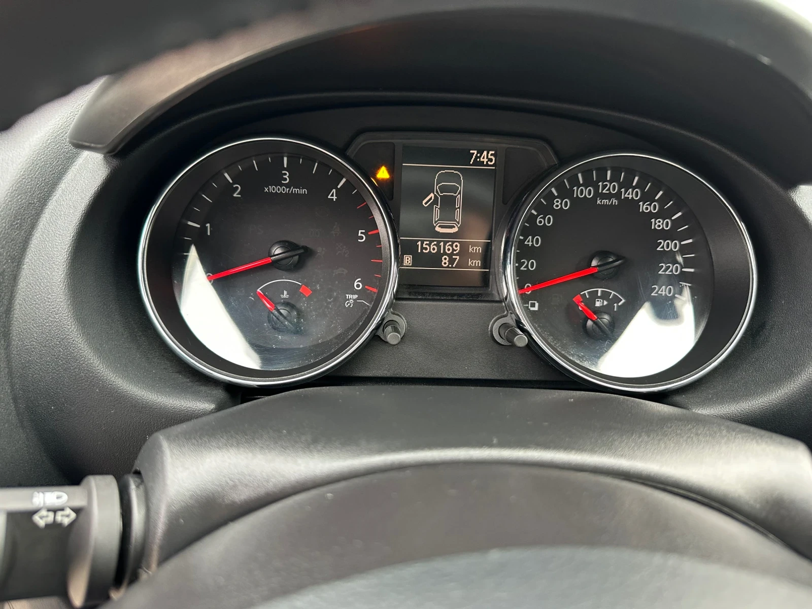Nissan Qashqai 1.5dCI 110kc 2013 158000km, снимка 17 - Автомобили и джипове - 53841112