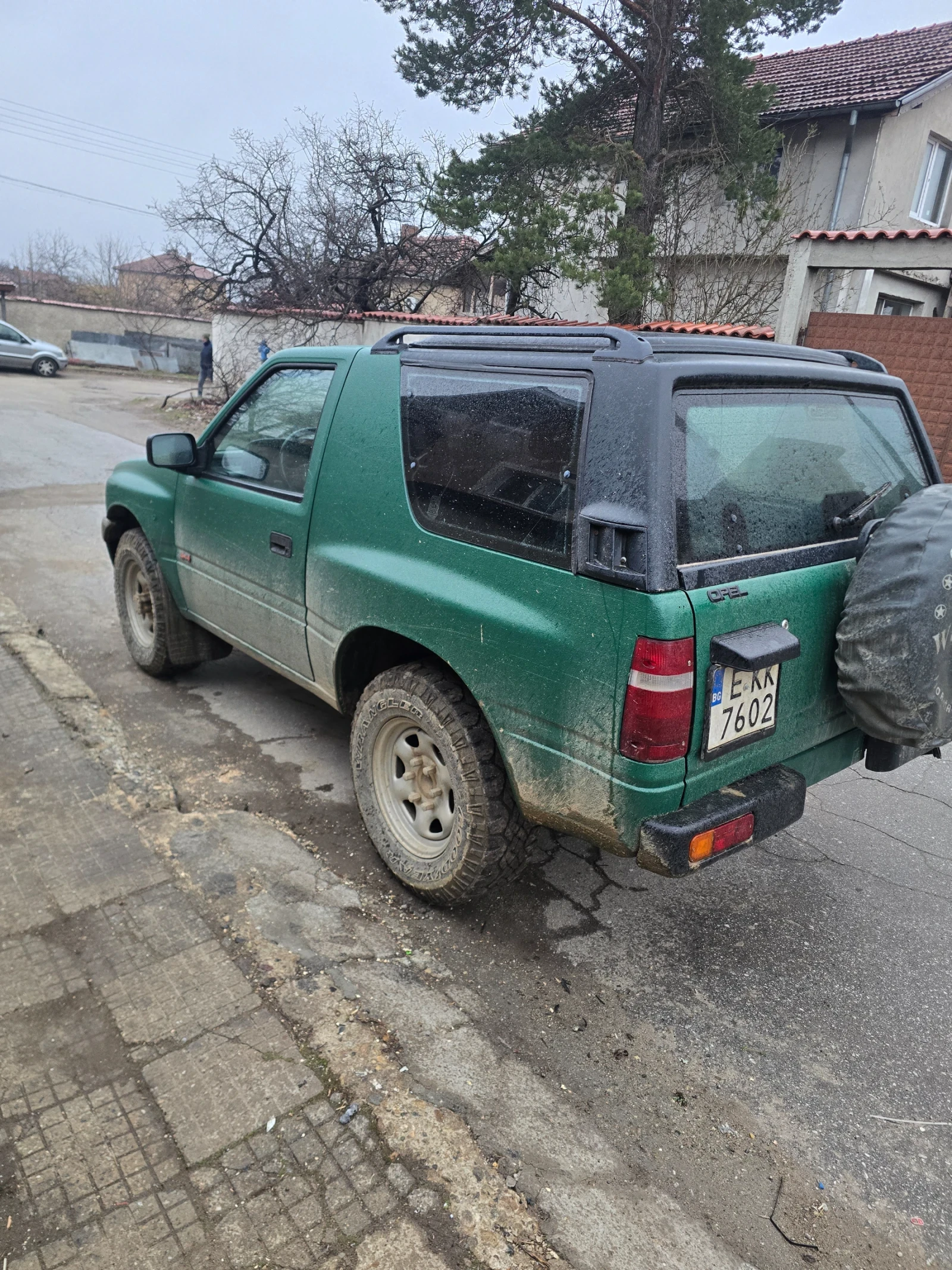 Opel Frontera 2.0gaz, снимка 5 - Автомобили и джипове - 54032920