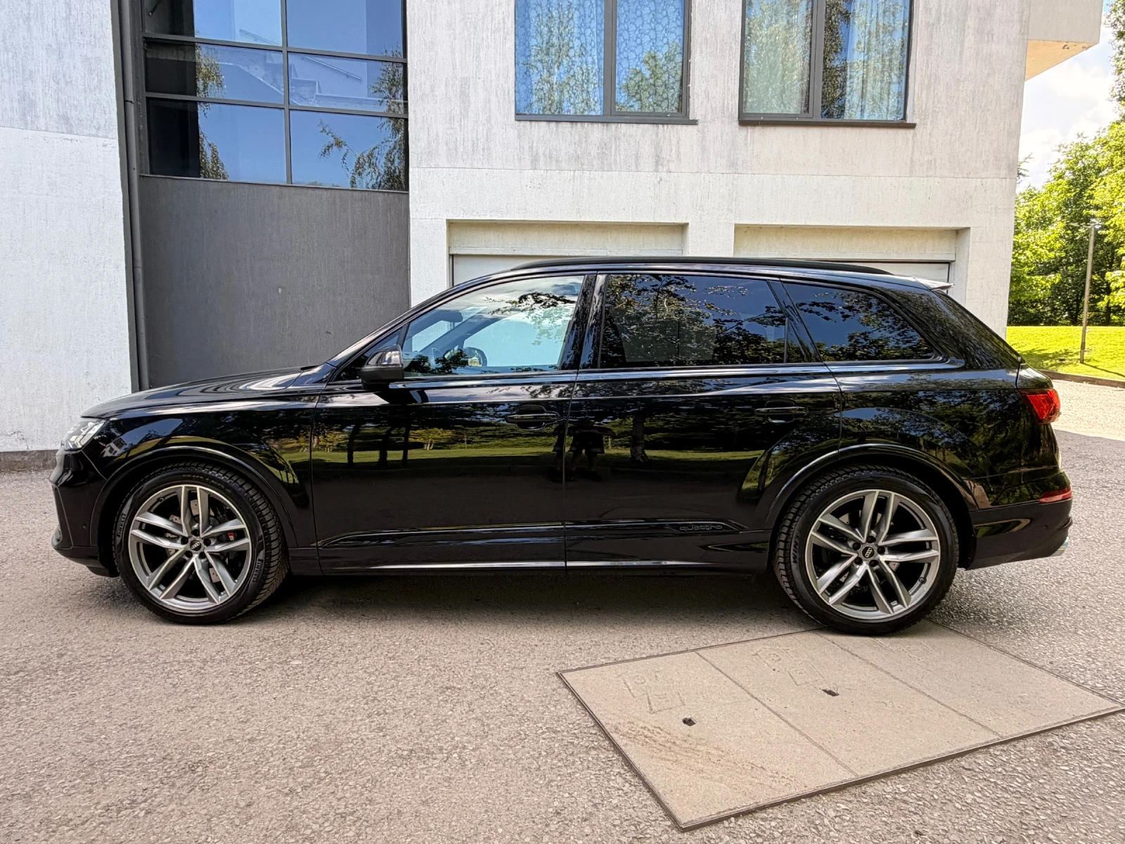 Audi SQ7 FACE / 4.0TDI / V8, снимка 8 - Автомобили и джипове - 54998066