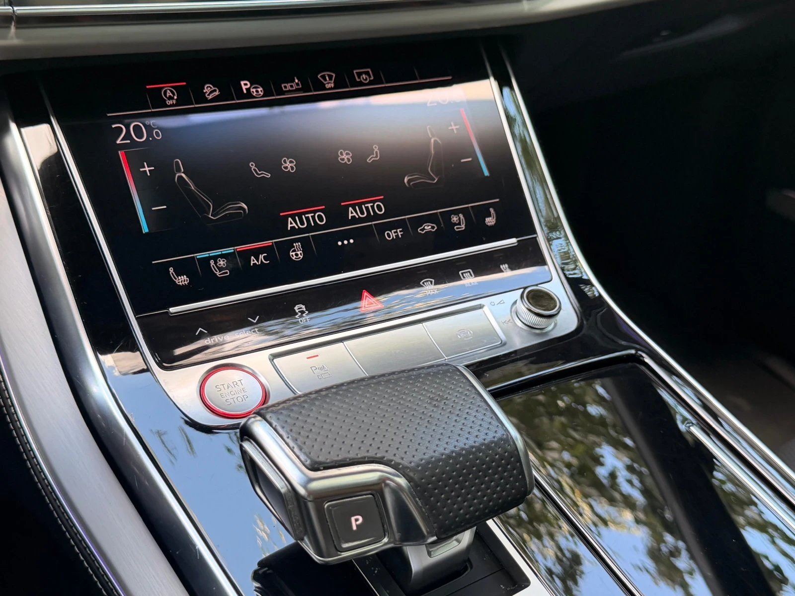Audi SQ7 FACE / 4.0TDI / V8, снимка 14 - Автомобили и джипове - 54998066