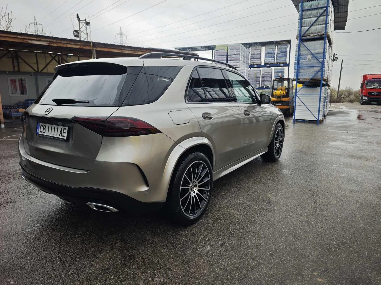 Mercedes-Benz GLE 400 AMG Line, снимка 5 - Автомобили и джипове - 55779920
