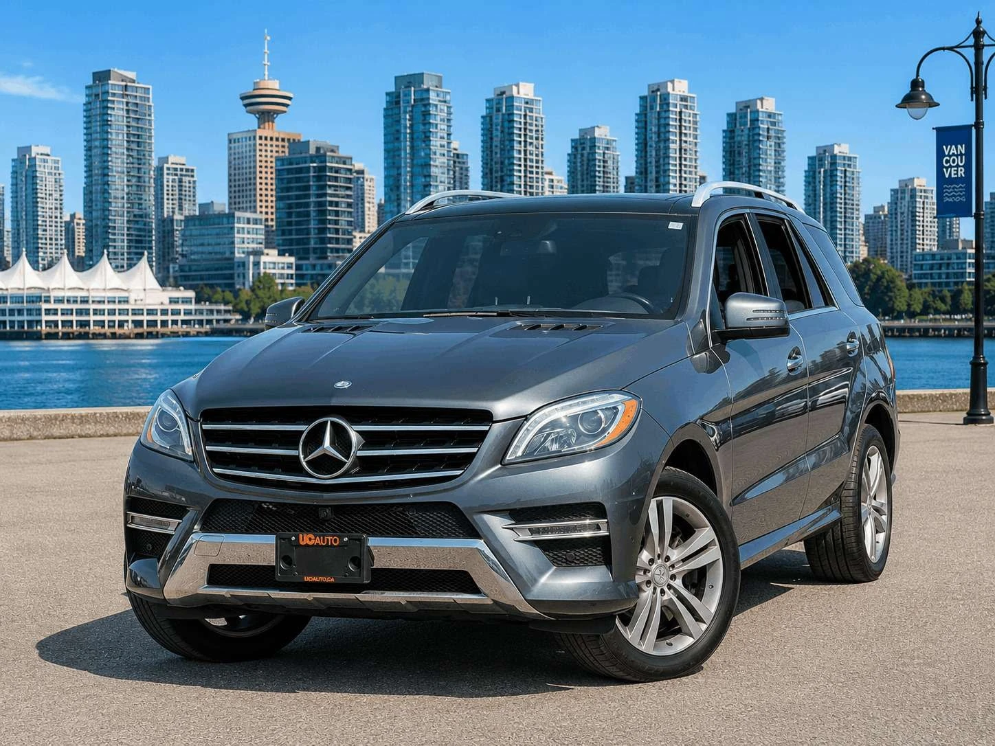 Mercedes-Benz ML 400 H&K * 360 * ПАНОРАМА * CARFAX * 73К КМ * , снимка 3 - Автомобили и джипове - 56058706