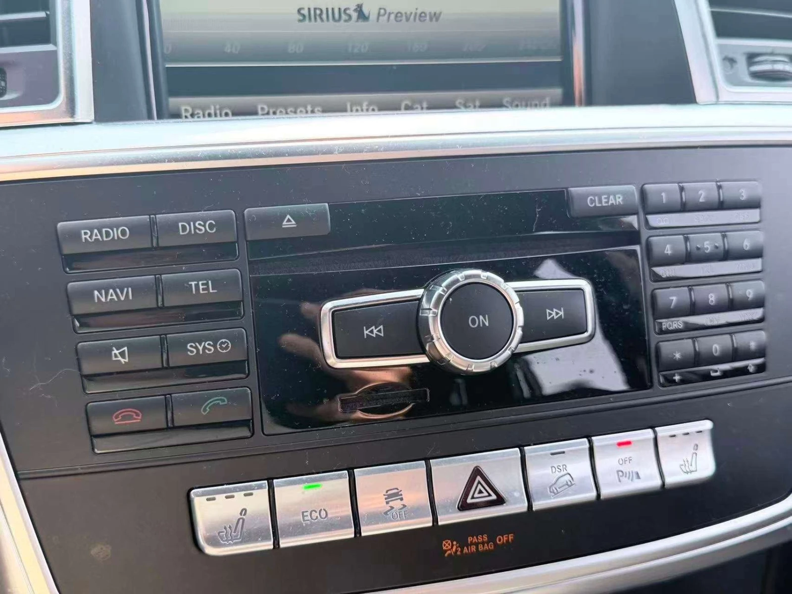 Mercedes-Benz ML 400 H&K * 360 * ПАНОРАМА * CARFAX * 73К КМ * , снимка 14 - Автомобили и джипове - 56058706