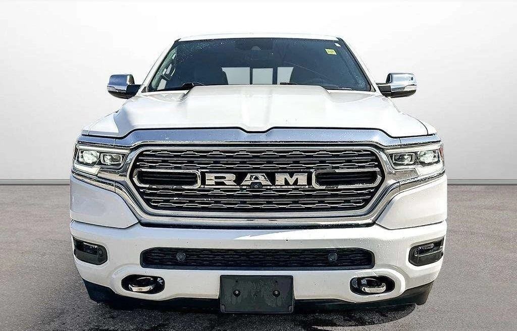 Dodge RAM 1500 5.7 HEMI Limited 4WD, снимка 2 - Автомобили и джипове - 56114965