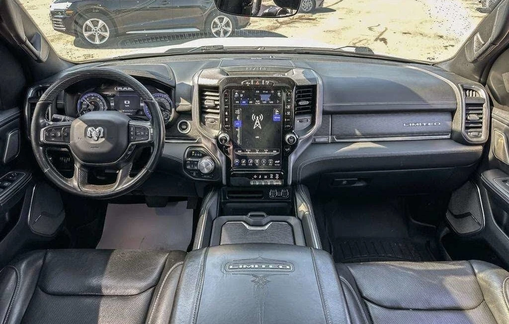Dodge RAM 1500 5.7 HEMI Limited 4WD, снимка 14 - Автомобили и джипове - 56114965